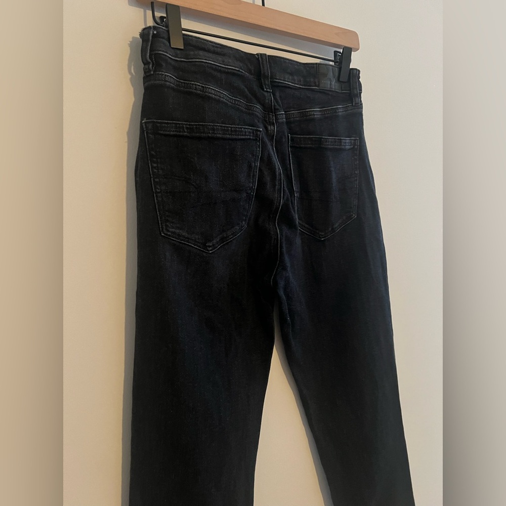 American Eagle “Strigid” Black High Rise Straight Jeans Size 2 Regular - Picture 6 of 9